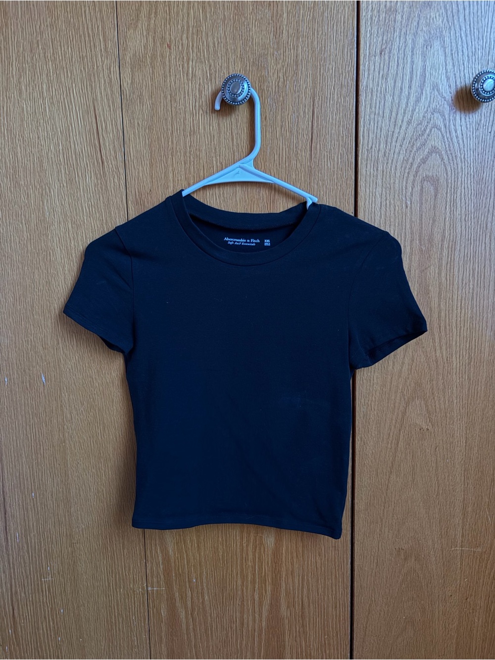 Abercrombie & Fitch baby tee Black